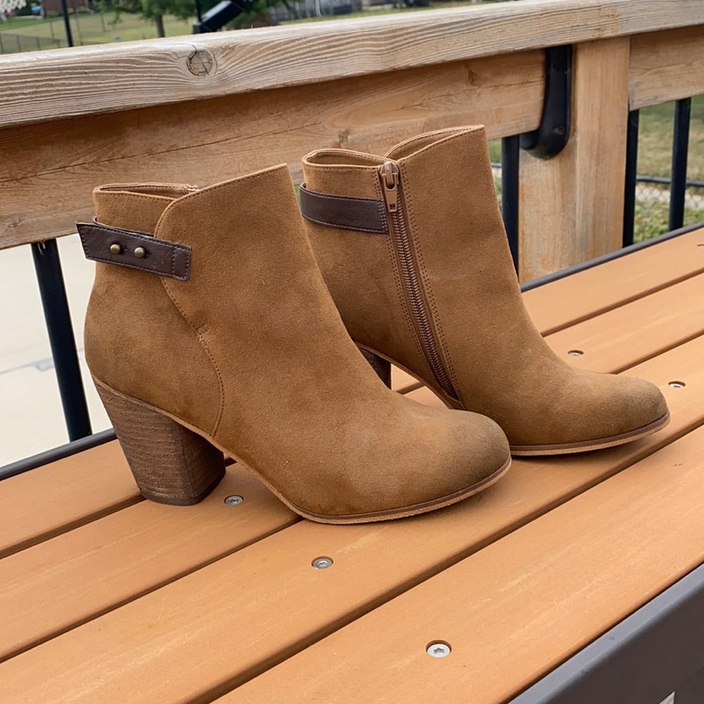 Light brown heeled boots